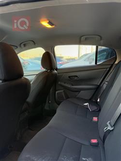 نيسان سنترا